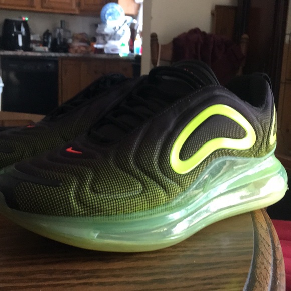 Air max 720 - Picture 4 of 4
